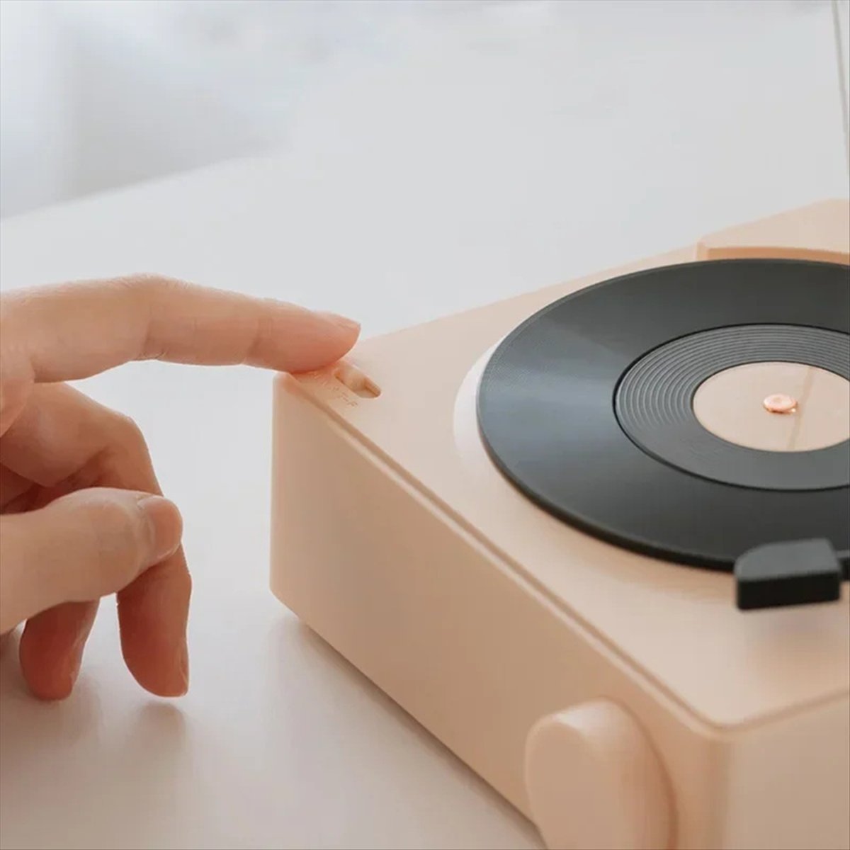 T171C-レトロビニールワイヤレスBluetoothスピー - Smart Home Yellow のレビューと価格
