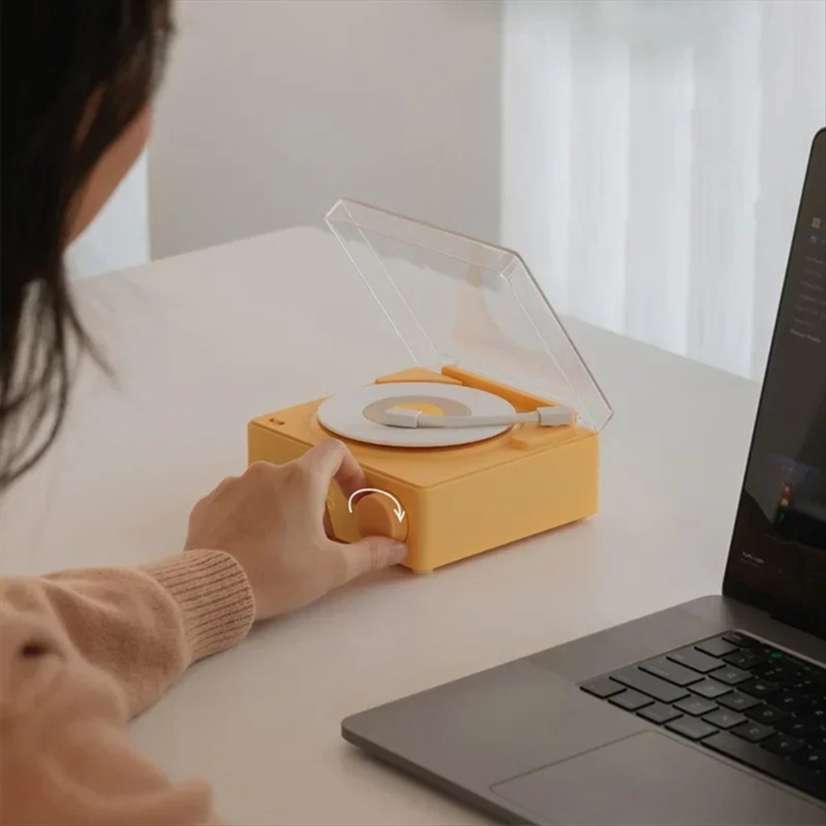 T171C-レトロビニールワイヤレスBluetoothスピー - Smart Home Yellow のレビューと価格